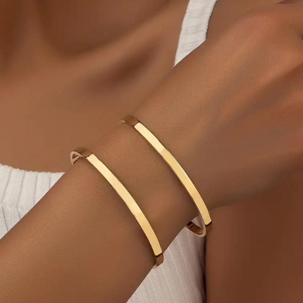 Boutique Item - Gold Bangle Adjustable Bracelet